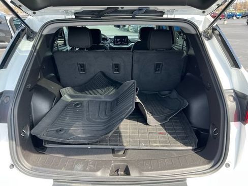 Certified 2024 Chevrolet Blazer LT FWD image 40