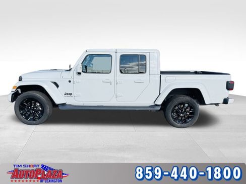 Used 2022 Jeep Gladiator Overland image 14