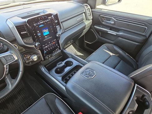 Used 2023 RAM 1500 Laramie image 12