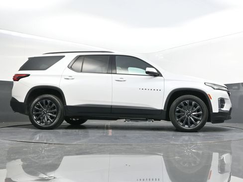 Certified 2023 Chevrolet Traverse RS image 39