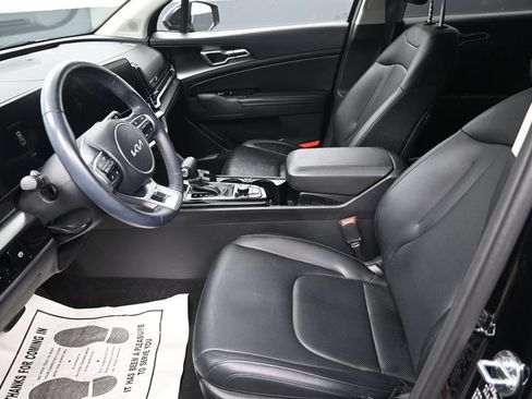 Certified 2024 Kia Sportage EX FWD image 14