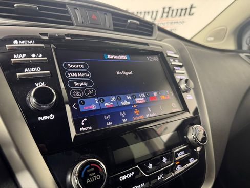Used 2023 Nissan Murano SL w/ SL Moonroof Package FWD image 15