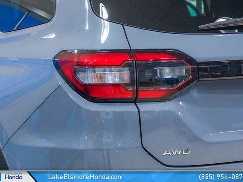 New 2025 Honda Pilot Touring image 10