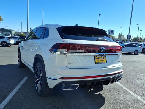 New 2026 Volkswagen Atlas Cross Sport SEL Premium R-Line AWD/4WD image 3