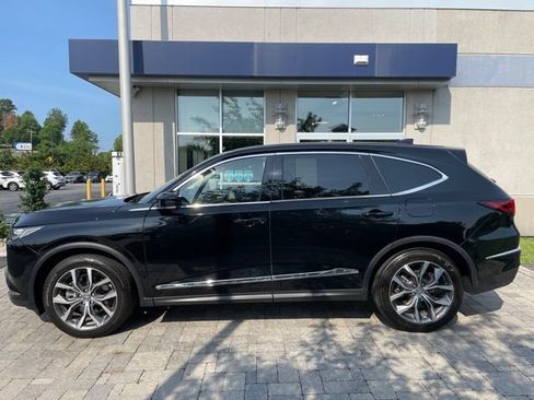 Used 2024 Acura MDX SH-AWD w/ Technology Package image 3