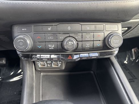 Used 2021 Dodge Durango GT image 25