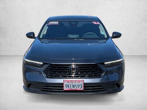 Used 2024 Honda Accord EX image 2