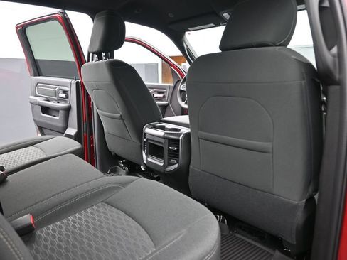 New 2026 RAM 2500 Big Horn AWD/4WD image 16