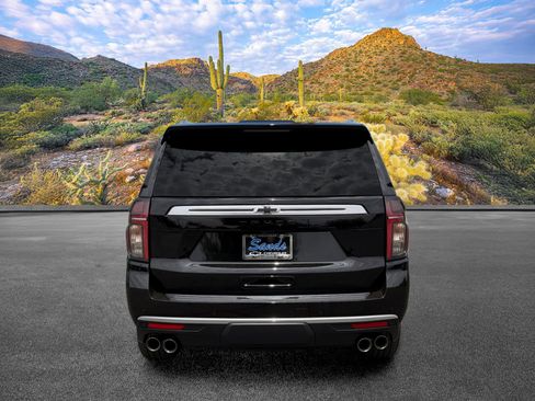 Used 2024 Chevrolet Tahoe High Country w/ Advanced Technology Package AWD/4WD image 6