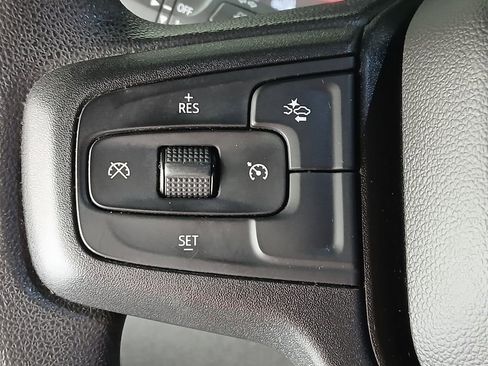Used 2024 Chevrolet Silverado 1500 Custom AWD/4WD image 27