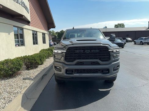 New 2026 RAM 2500 Laramie AWD/4WD image 6