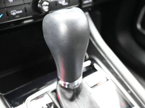 Used 2023 Jeep Compass Latitude AWD/4WD image 21