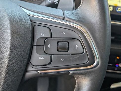 Used 2022 Buick Envision Avenir w/ Technology Package II image 18