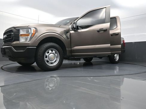 Used 2021 Ford F150 XL w/ Trailer Tow Package image 33
