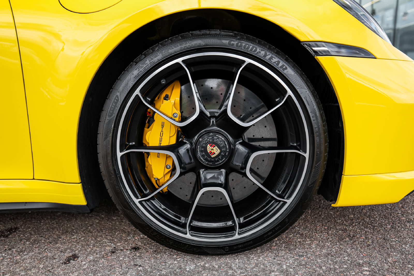 Used 2022 Porsche 911 Turbo S AWD/4WD image 16