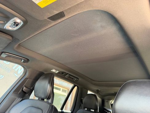 Used 2017 Volvo XC90 T6 R-Design w/ Vision Package AWD/4WD image 14