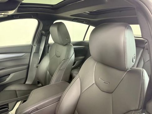 New 2025 Cadillac CT5 Premium Luxury image 6