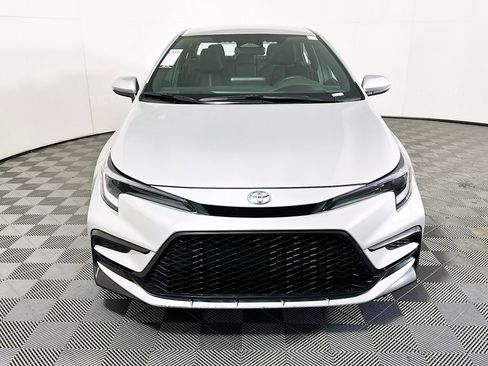 Used 2025 Toyota Corolla SE image 8