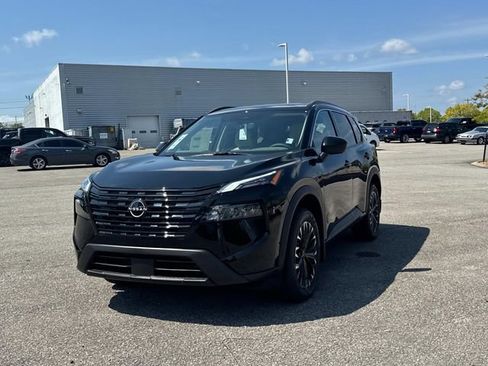 New 2026 Nissan Rogue Dark Armor AWD/4WD image 8