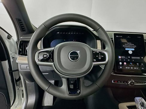 Used 2025 Volvo XC90 B5 Core w/ Climate Package image 18