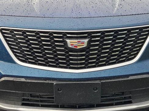 Certified 2019 Cadillac XT4 Premium Luxury FWD image 9