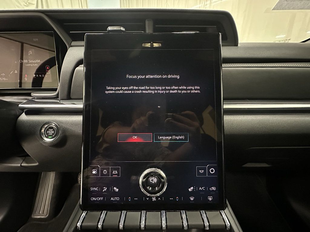 Used 2026 GMC Terrain Elevation w/ Elevation Premium Package FWD image 26