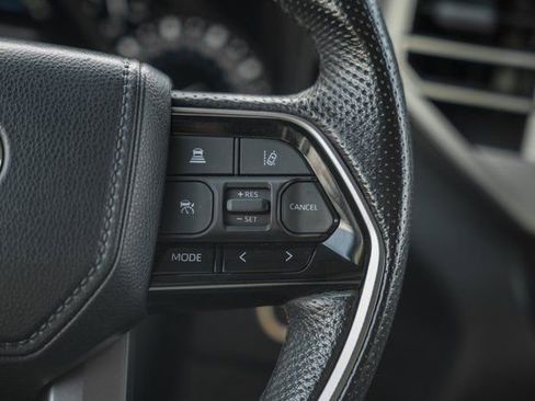 Used 2024 Toyota Tundra SR5 w/ SR5 Premium Package image 28