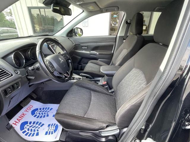 Used 2021 Mitsubishi Outlander Sport SE FWD image 11