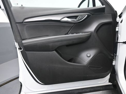 Used 2023 Buick Envision Preferred image 12