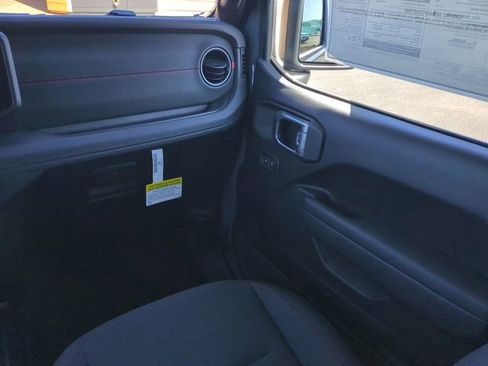 New 2026 Jeep Wrangler Unlimited Rubicon AWD/4WD image 17