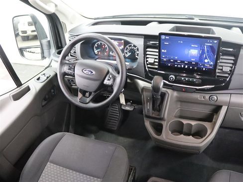Used 2023 Ford Transit 350 XLT image 14