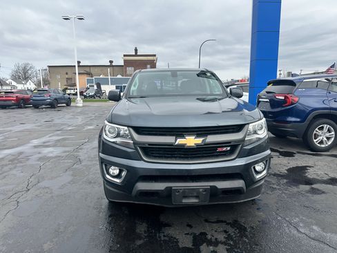 Used 2019 Chevrolet Colorado Z71 image 2