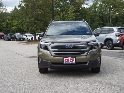 New 2026 Subaru Forester Premium AWD/4WD image 2