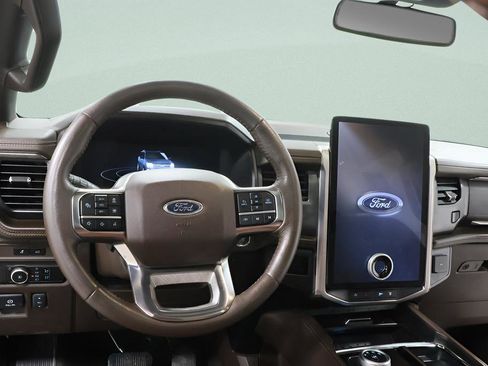 Used 2024 Ford Expedition King Ranch AWD/4WD image 9