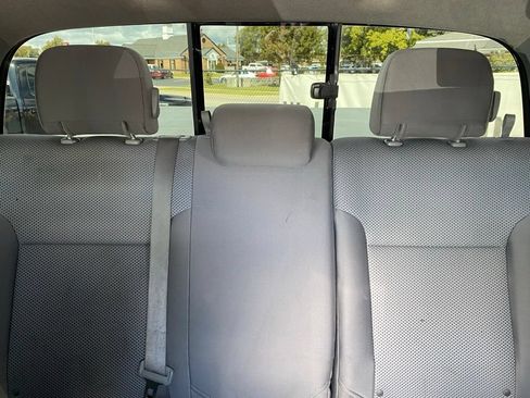 Used 2015 Toyota Tacoma 4x4 Double Cab image 28