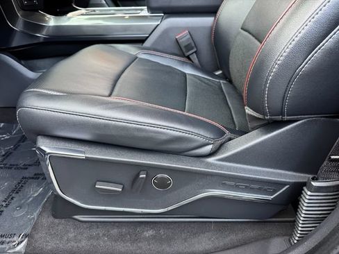 Used 2023 Ford F150 Lariat AWD/4WD image 16