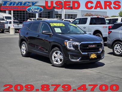 Used 2024 GMC Terrain SLE