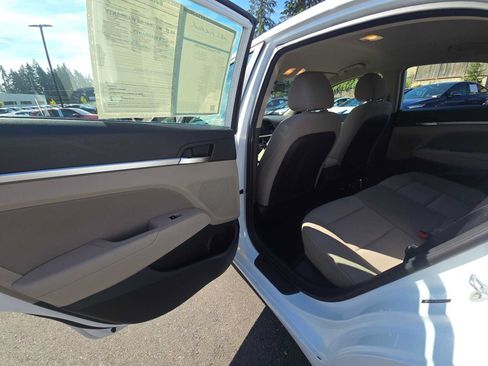Used 2019 Hyundai Elantra SEL FWD image 14