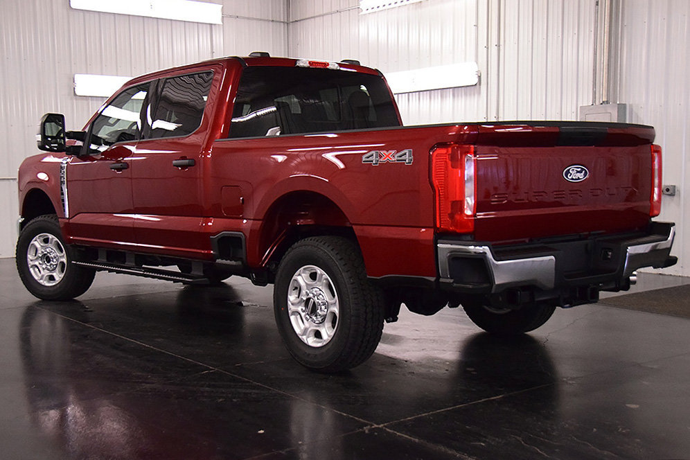 New 2027 Ford F250 XLT w/ Snow Plow Prep Package AWD/4WD image 5