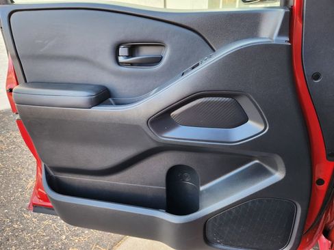 Certified 2022 Nissan Frontier S w/ Technology Package image 8