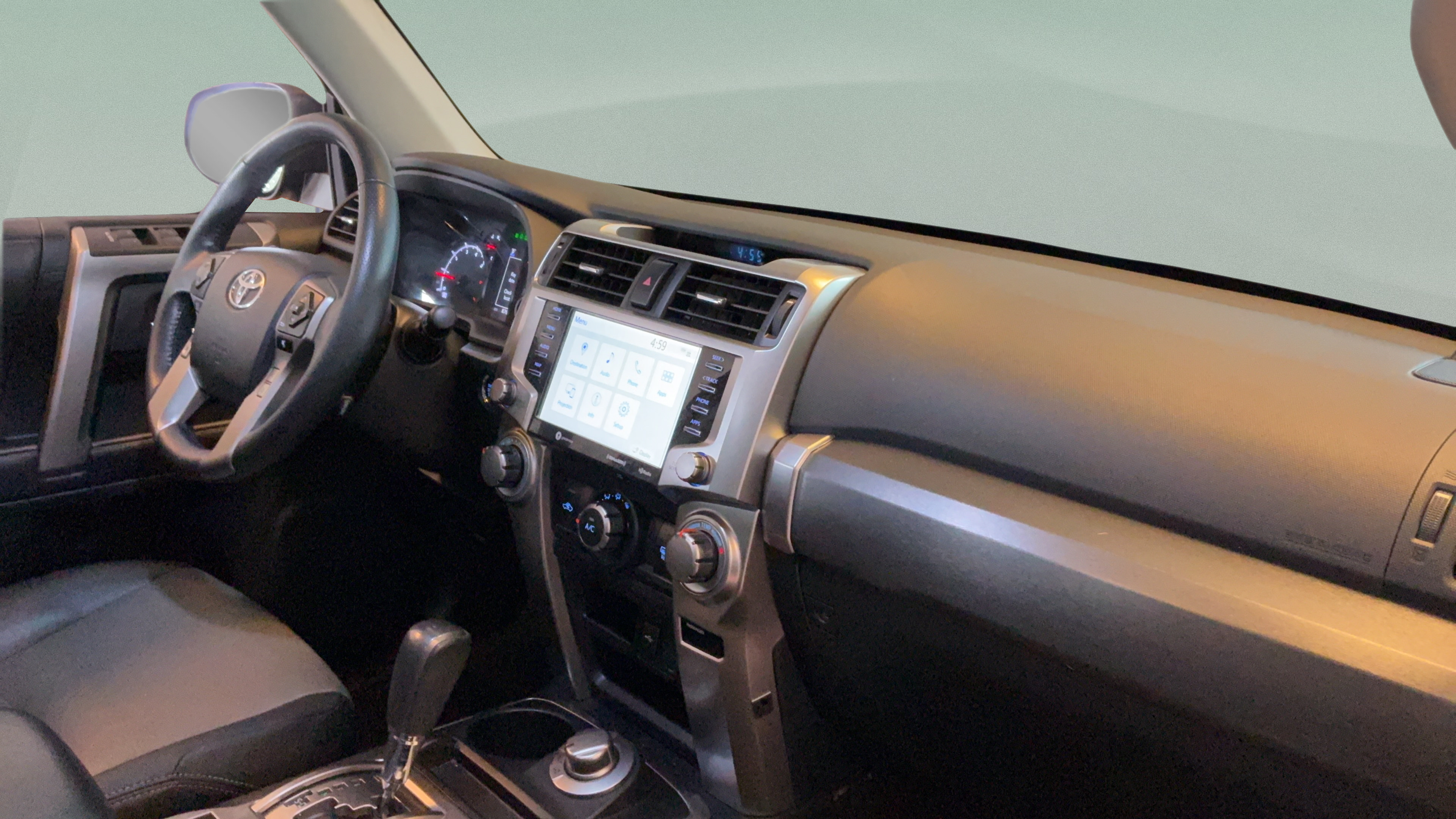 Used 2021 Toyota 4Runner SR5 Premium AWD/4WD image 42