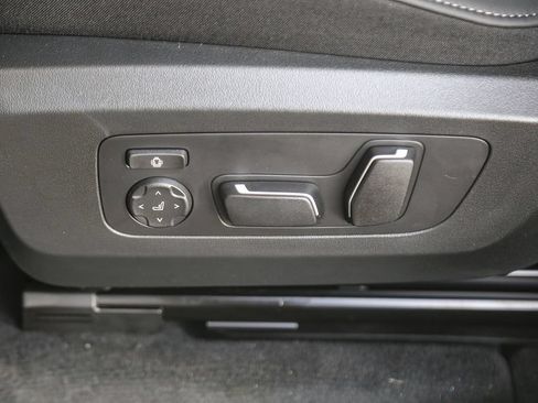 New 2026 BMW X3 xDrive30i w/ Convenience Package AWD/4WD image 19