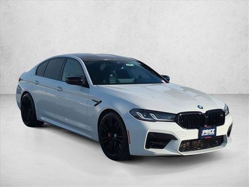 Used 2022 BMW M5 w/ Competition Package image 3