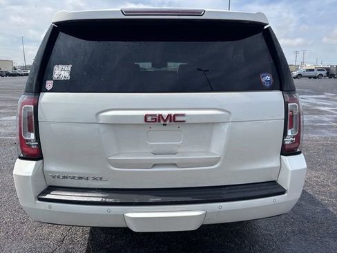 Used 2015 GMC Yukon XL SLT w/ Open Road Package image 5