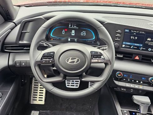 New 2025 Hyundai Elantra Sport image 14