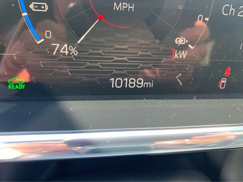 Used 2025 GMC Sierra EV Denali AWD/4WD image 17