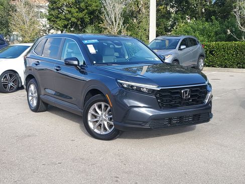 Certified 2025 Honda CR-V EX image 32