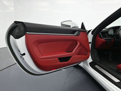Certified 2023 Porsche 911 Carrera S RWD image 13