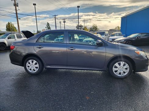 Used 2009 Toyota Corolla LE image 4