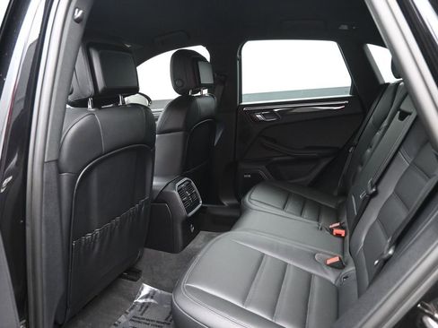 Used 2021 Porsche Macan GTS image 32